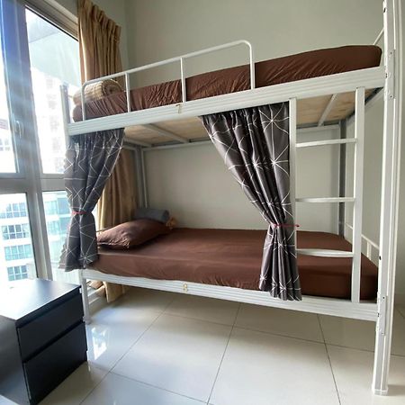 Regalia Bestfriend Hostel Куала-Лумпур Экстерьер фото
