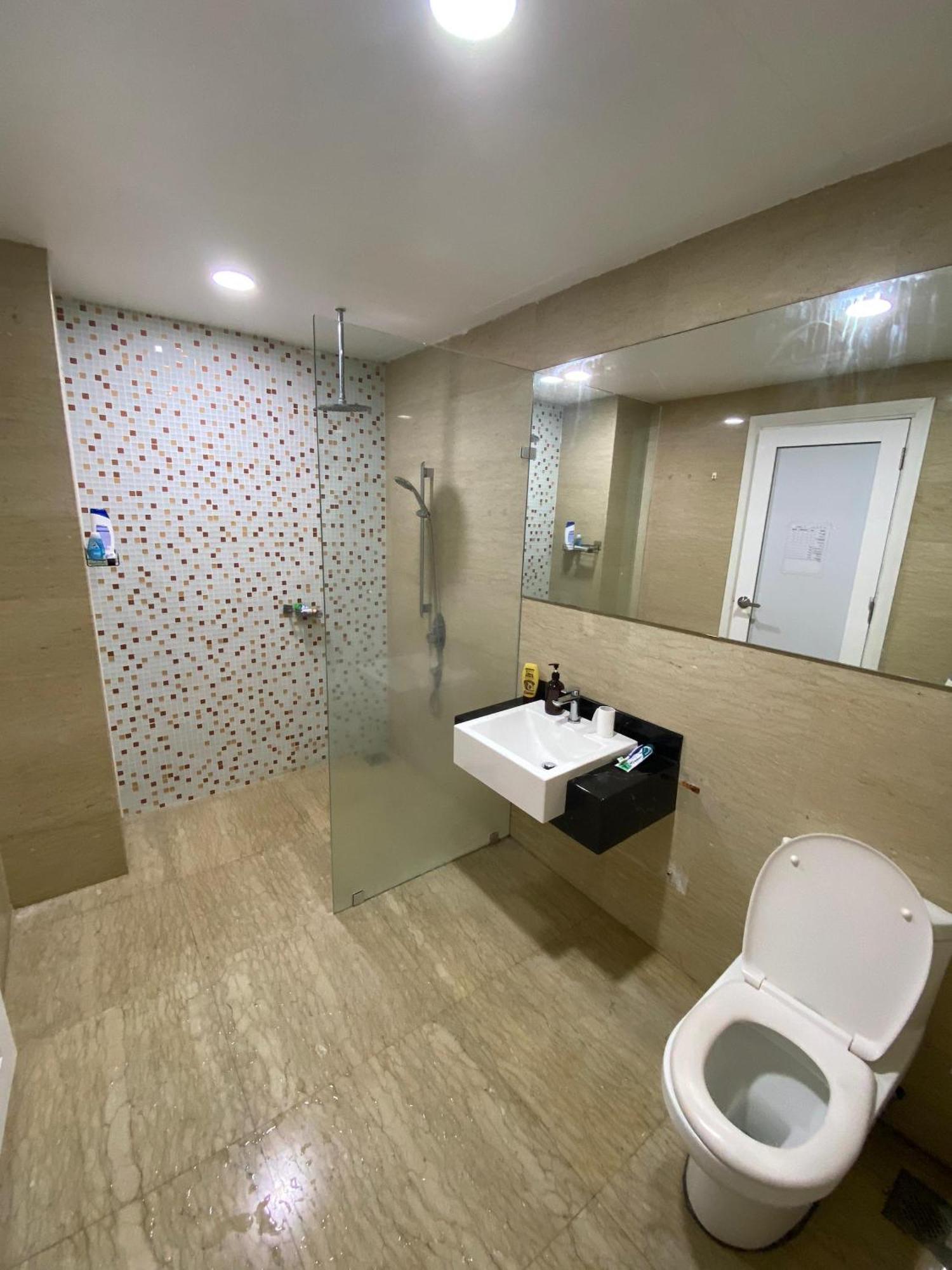 Regalia Bestfriend Hostel Куала-Лумпур Экстерьер фото