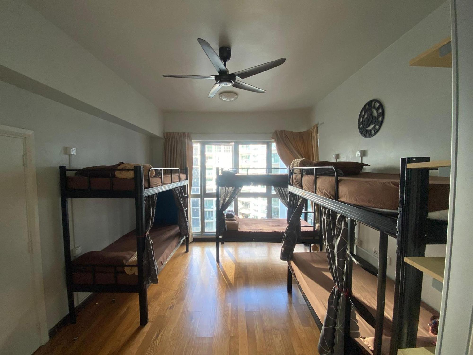 Regalia Bestfriend Hostel Куала-Лумпур Экстерьер фото