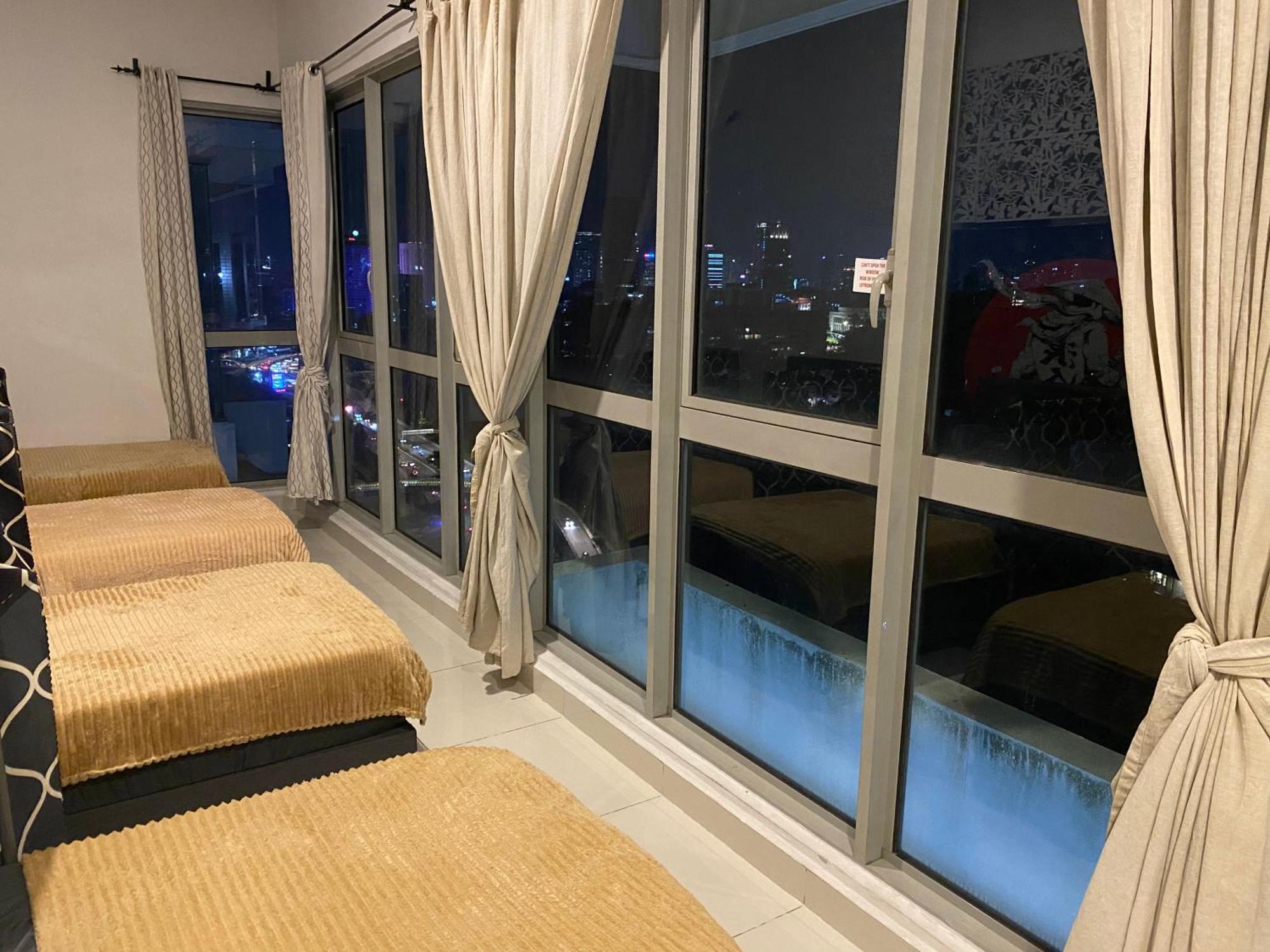 Regalia Bestfriend Hostel Куала-Лумпур Экстерьер фото