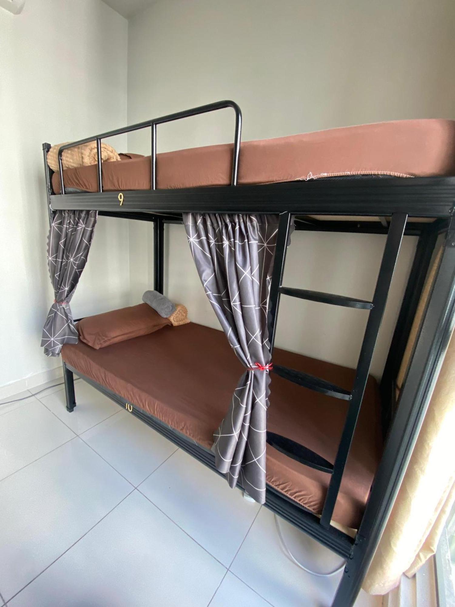 Regalia Bestfriend Hostel Куала-Лумпур Экстерьер фото