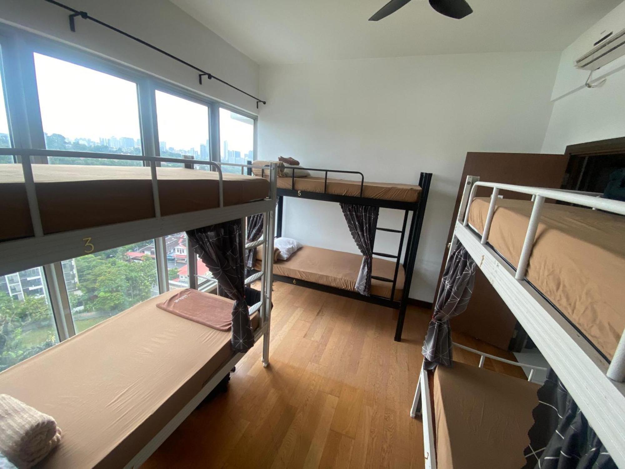 Regalia Bestfriend Hostel Куала-Лумпур Экстерьер фото